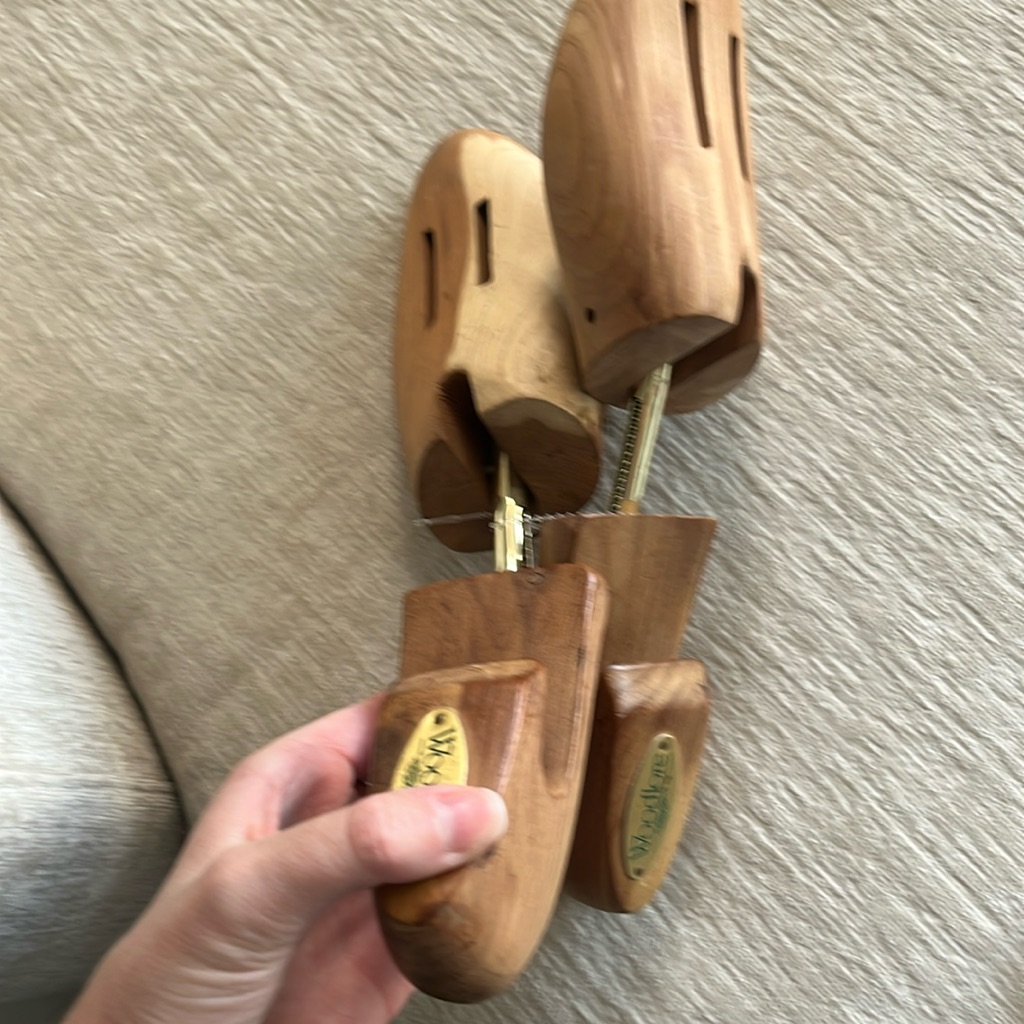 Woodlore Cedar Shoe Trees